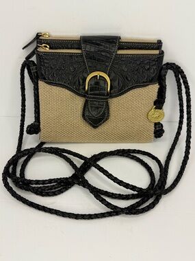 Brahmin Crossbody Womens
Organizer Handbag Beige
Black Double Braided Straps
EUC
